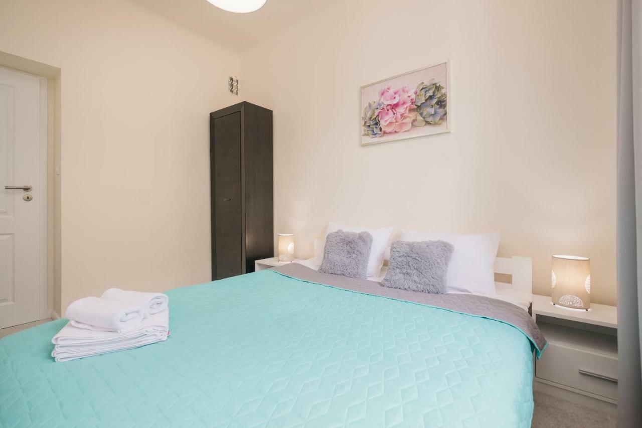 Miodowa Old Town Apartment ワルシャワ エクステリア 写真
